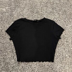 SHEIN Black Ribbed Crop Top